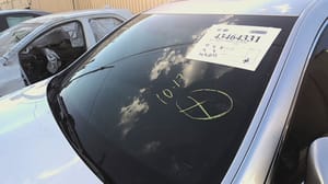 2013 Lexus Ls460 Windshield Glass