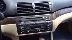 2003 BMW 330i