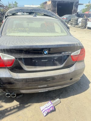 2006 BMW 330i