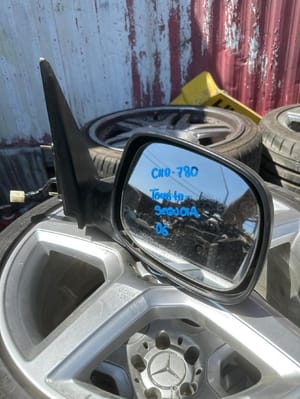 2006 Toyota Sequoia Side Mirror