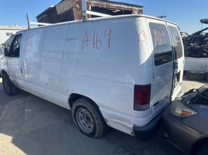 2005 Ford E-150