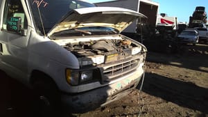 2000 Ford E-250