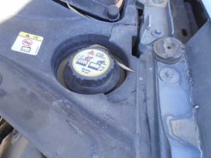 2005 Ford Thunderbird Coolant Reservoir