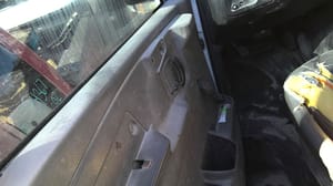 2003 GMC Expr25