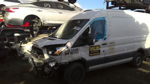 2015 Ford Tra250