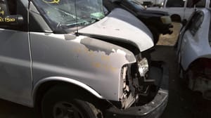 2004 GMC Expr15