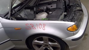 2004 BMW 325i