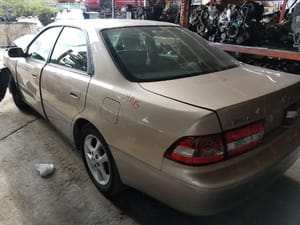 2000 Lexus Es300