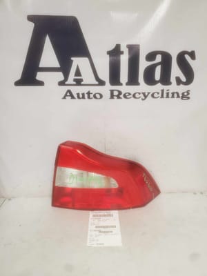 2007 Volvo S80 Tail Light