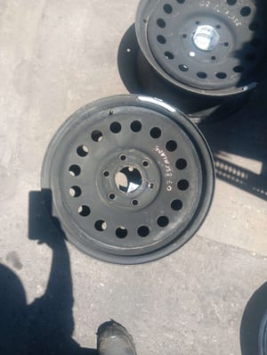 2007 Cadillac Escalade Wheel