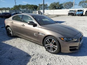 2017 Jaguar Xe