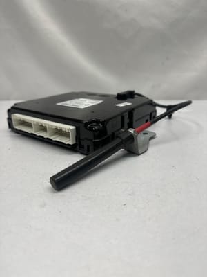2016 Hyundai Veloster Body Control Module