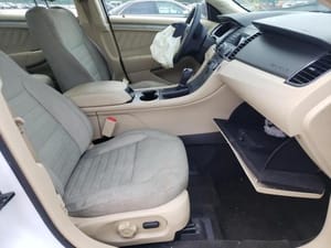 2016 Ford Taurus