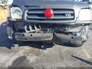2004 Toyota Sequoia