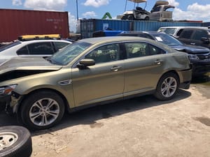 2013 Ford Taurus