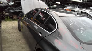 2011 BMW B528i