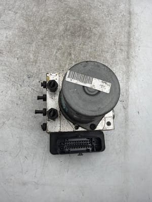 2017 Hyundai Sonata ABS Module
