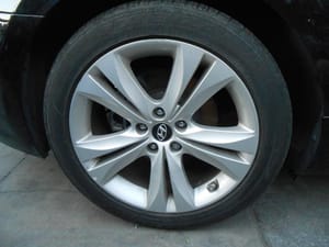 2011 Hyundai Genesis Wheel