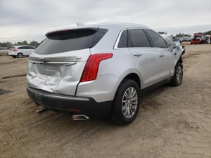 2017 Cadillac Cadxt5