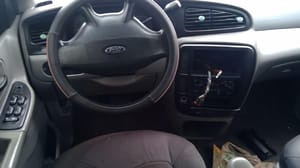 2003 Ford Windstar