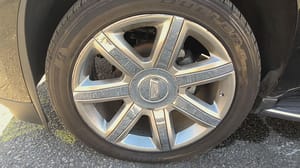 2019 Cadillac Escesv Wheel