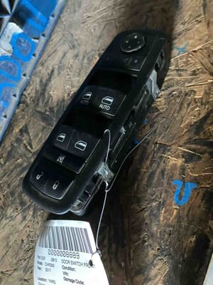 2017 Chrysler 300 Front Door Switch