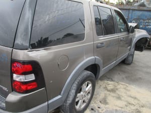 2006 Ford Explorer