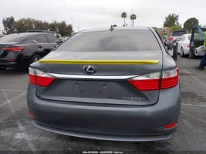 2013 Lexus Es300h Front Door Switch