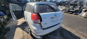 2004 Toyota Matrix Front Steering Knuckle