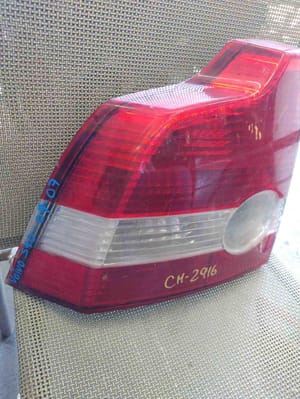 2005 Volvo S40 Tail Light