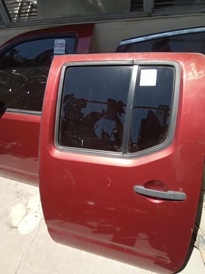 2016 Nissan Frontier Rear Door