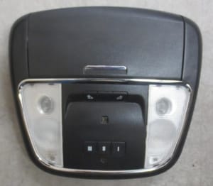 2013 Chrysler 300 Console, Front