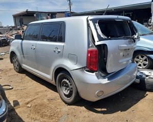 2010 Scion Xb