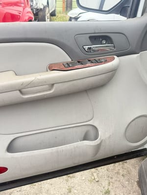 2007 GMC Sub150
