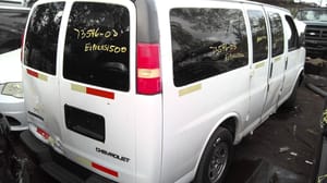 2003 GMC Expr15