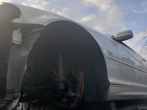2003 BMW 325i