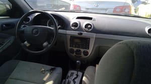2005 Suzuki Forenza
