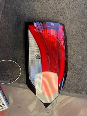 2018 Chrysler Pacifica Tail Light
