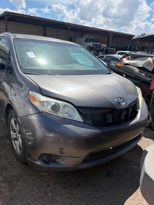 2016 Toyota Sienna