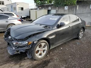 2018 Jaguar Xe