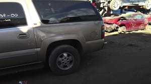 2000 GMC Sub150