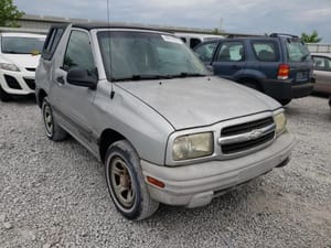 2004 Chevrolet Tracker