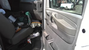 2005 GMC Expr25