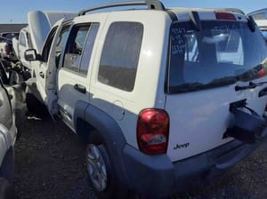 2004 Jeep Liberty Vehicle Unit Complt.