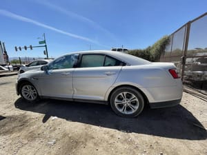 2015 Ford Taurus