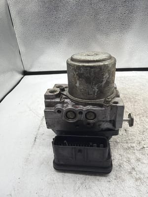 2007 Acura Tl ABS Module