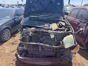 2004 Toyota Sequoia