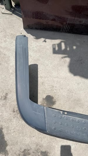 2005 Dodge Durango Bumper Cover - Rear