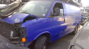 2008 GMC Expr25 Side Mirror