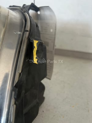 2006 Toyota Highlander Headlight